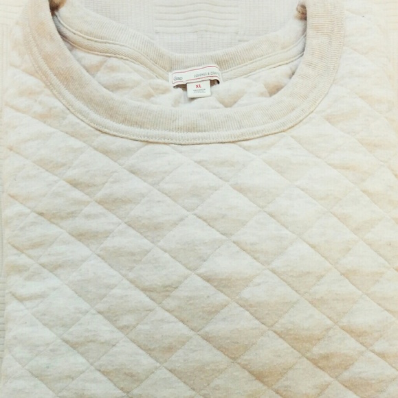 GAP Quilted Sweatshirt