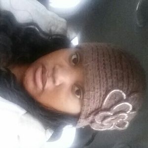 Meet your Posher, Roxy