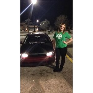 Meet your Posher, Adri