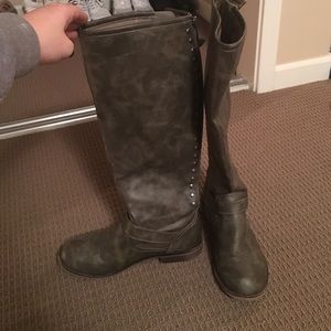 Tall grey boots