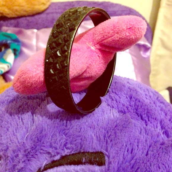 Black fancy bracelet ❣