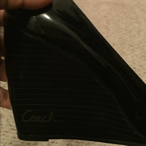 Coach Patent leather wedges size 6 - Picture 2 of 4