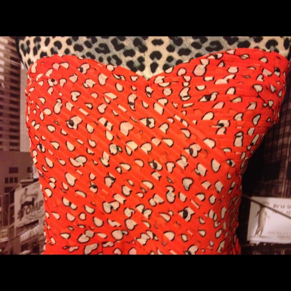 SOLD in bundle to dee36375 vintage dress strapless - Picture 2 of 2