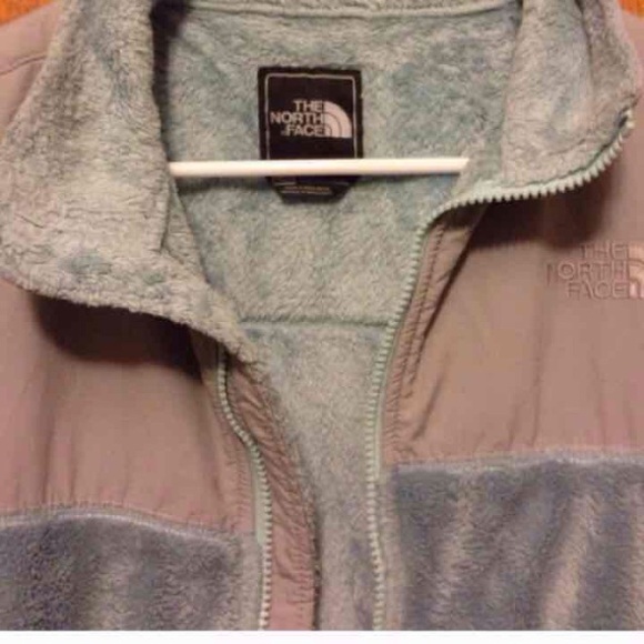 North face jacket ❄️☄💙 - Picture 2 of 3