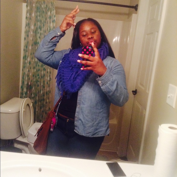 Meet your Posher, Gvlden - Picture 1 of 1