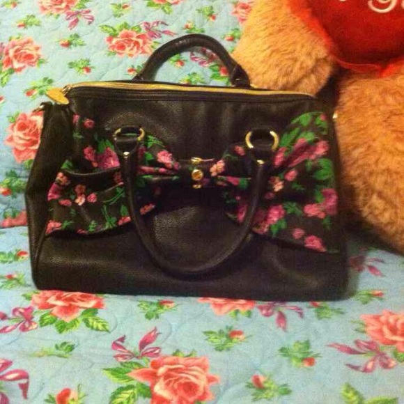 Betsey Johnson purse 💝