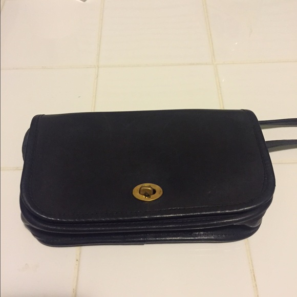 Vintage coach handbag.