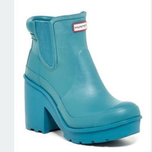 Hunter block heel platform boot