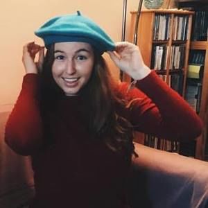 Meet your Posher, Laura