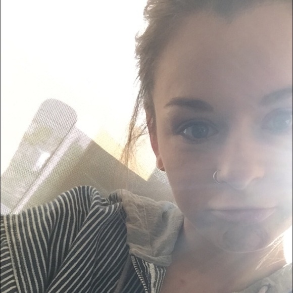 Meet your Posher, Amanda