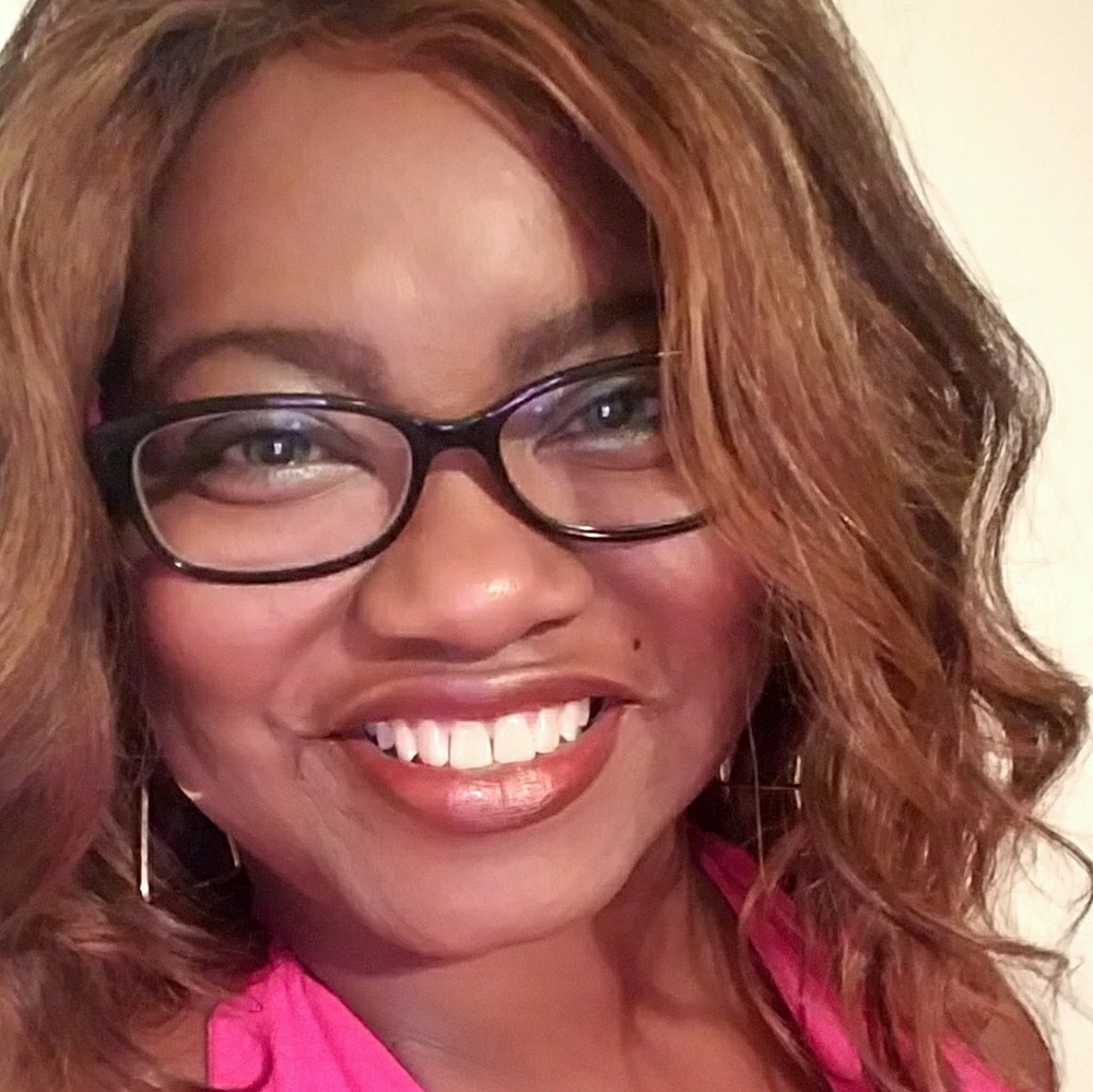 Meet your Posher, Deirdre