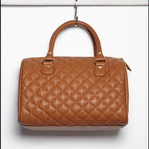 Forever 21 : Tan Quilted Faux Leather Satchel