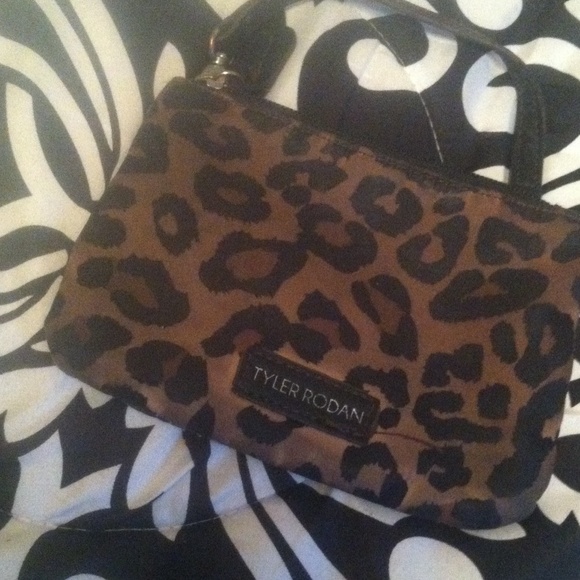 Makeup Bag 7/10 Condition