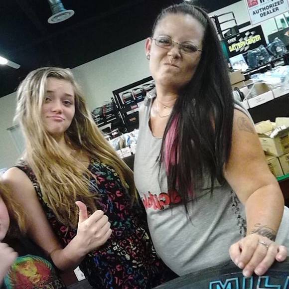 Meet your Posher, Mikayla - Picture 1 of 1