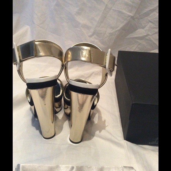 Giuseppe Zanotti Platino Size 9 - Picture 2 of 3