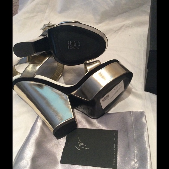 Giuseppe Zanotti Platino Size 9 - Picture 3 of 3
