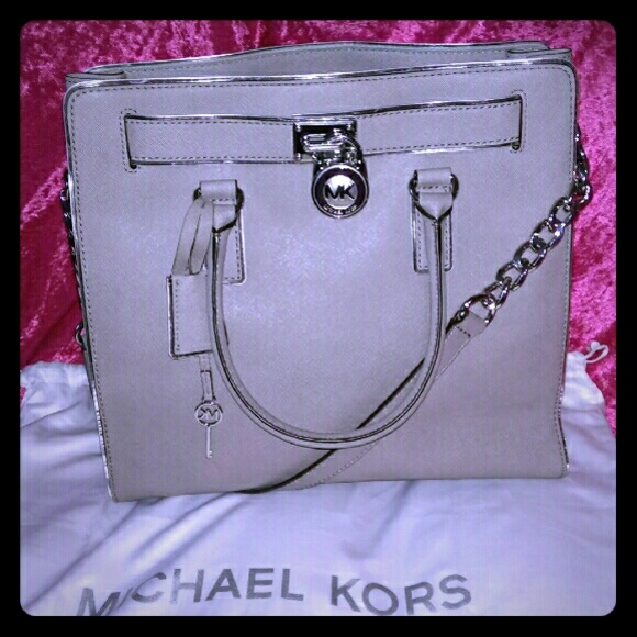 Michael Kors Handbags - DONT PURCHASE!! TRADE LISTING FOR @COOLMAMEE