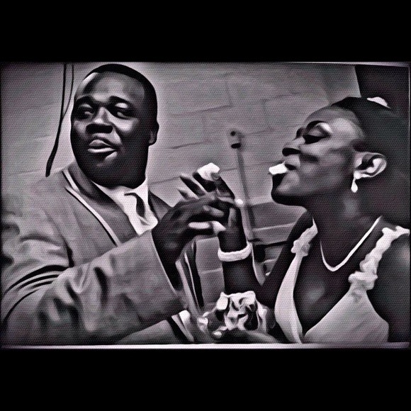 Meet your Posher, Christina - Picture 2 of 8