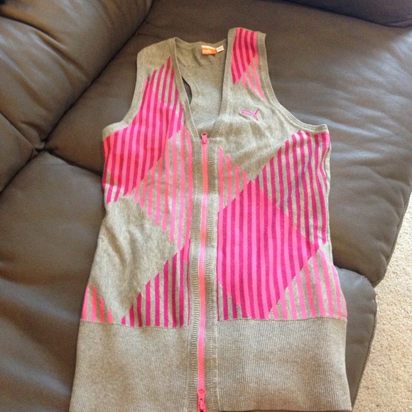Puma sweater vest . Happy 2016 discount🎉🎈🎉🎈🎉
