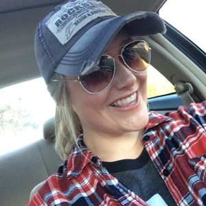 Meet your Posher, Kelsey