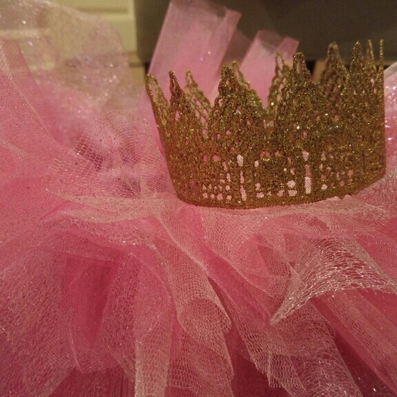 Meet your Posher, Monica