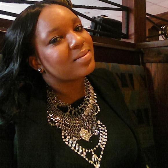 Meet your Posher, Tamika - Picture 1 of 1