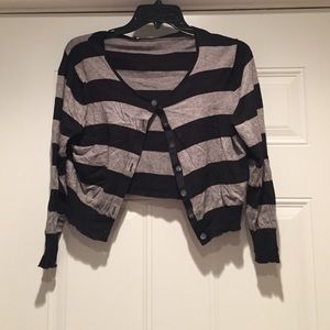 Cropped sweater