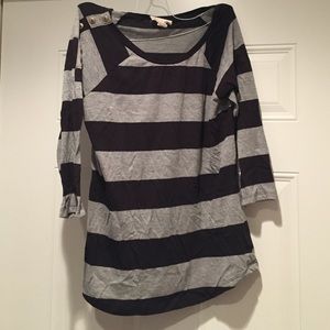 Black and gray shirt