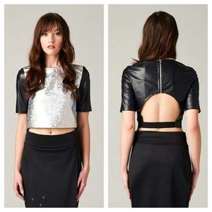 Black/silver Metallic crop top