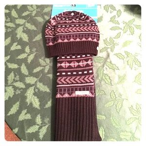 Columbia hat and scarf NWT
