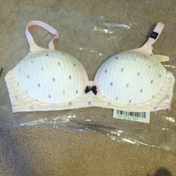 VS Bra