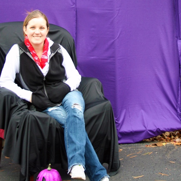 Meet the Posher - Picture 2 of 3