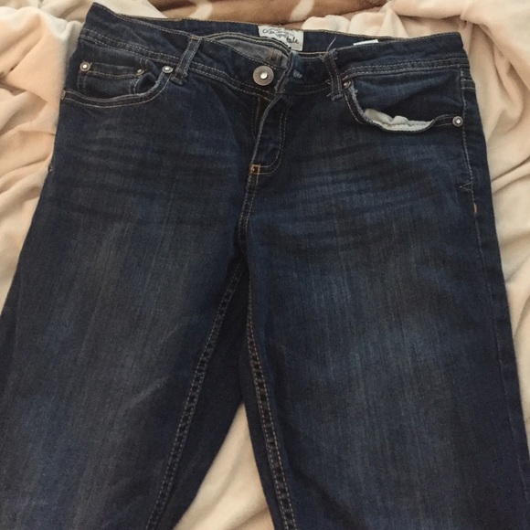 Size 7/8 Aeropostale Regular Bootcut jeans. $12. - Picture 3 of 4