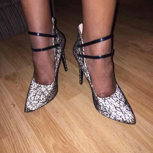 SOLD - Picture 2 of 4