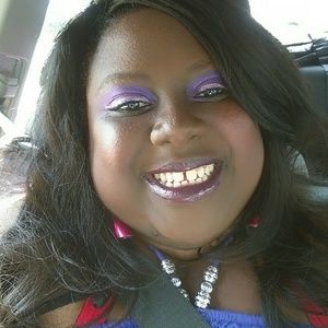 Meet your Posher, Chandra