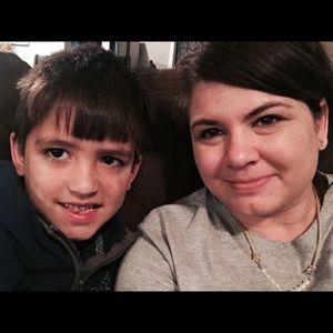 Meet your Posher, Jennifer