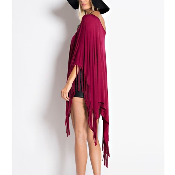 "Last Duchess" Fringed Poncho Tunic Top - Picture 2 of 4
