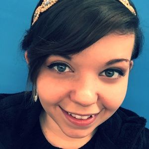 Meet your Posher, Jackie