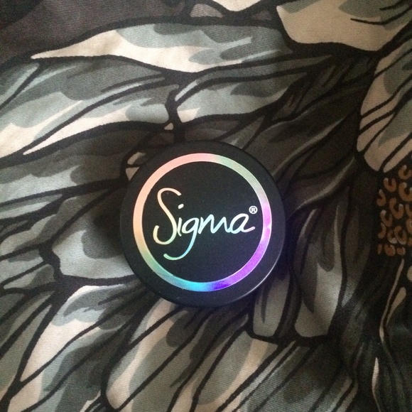 Sigma Lose the Halo Lip Concealer 💋