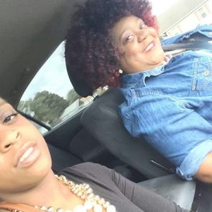 Meet your Posher, Monasha