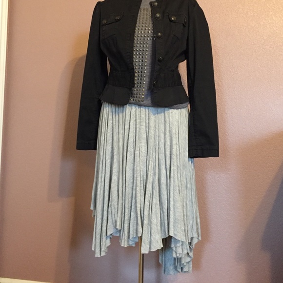 Flirty and fun Free people skirt.