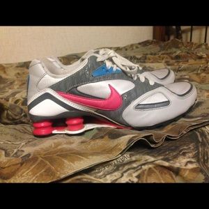Nike Shox size 7.5