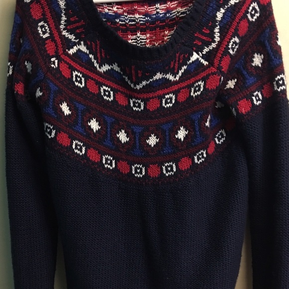 American eagle sweater