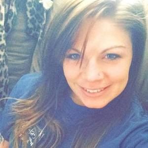 Meet your Posher, Carrie