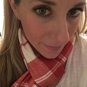 Meet your Posher, Christine