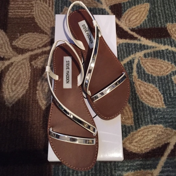Steve Madden buxom sandals - Picture 2 of 4