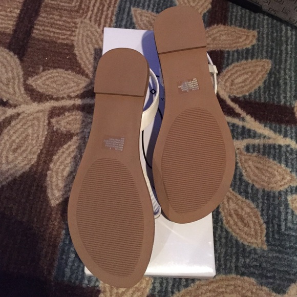 Steve Madden buxom sandals - Picture 3 of 4