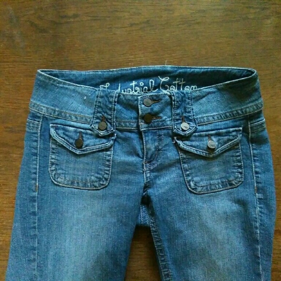 Industrial Cotton Capris