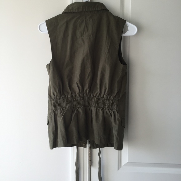 Olive Anorak Utility Vest - Picture 4 of 4