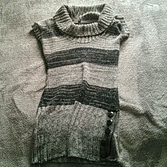 Black and grey sweater